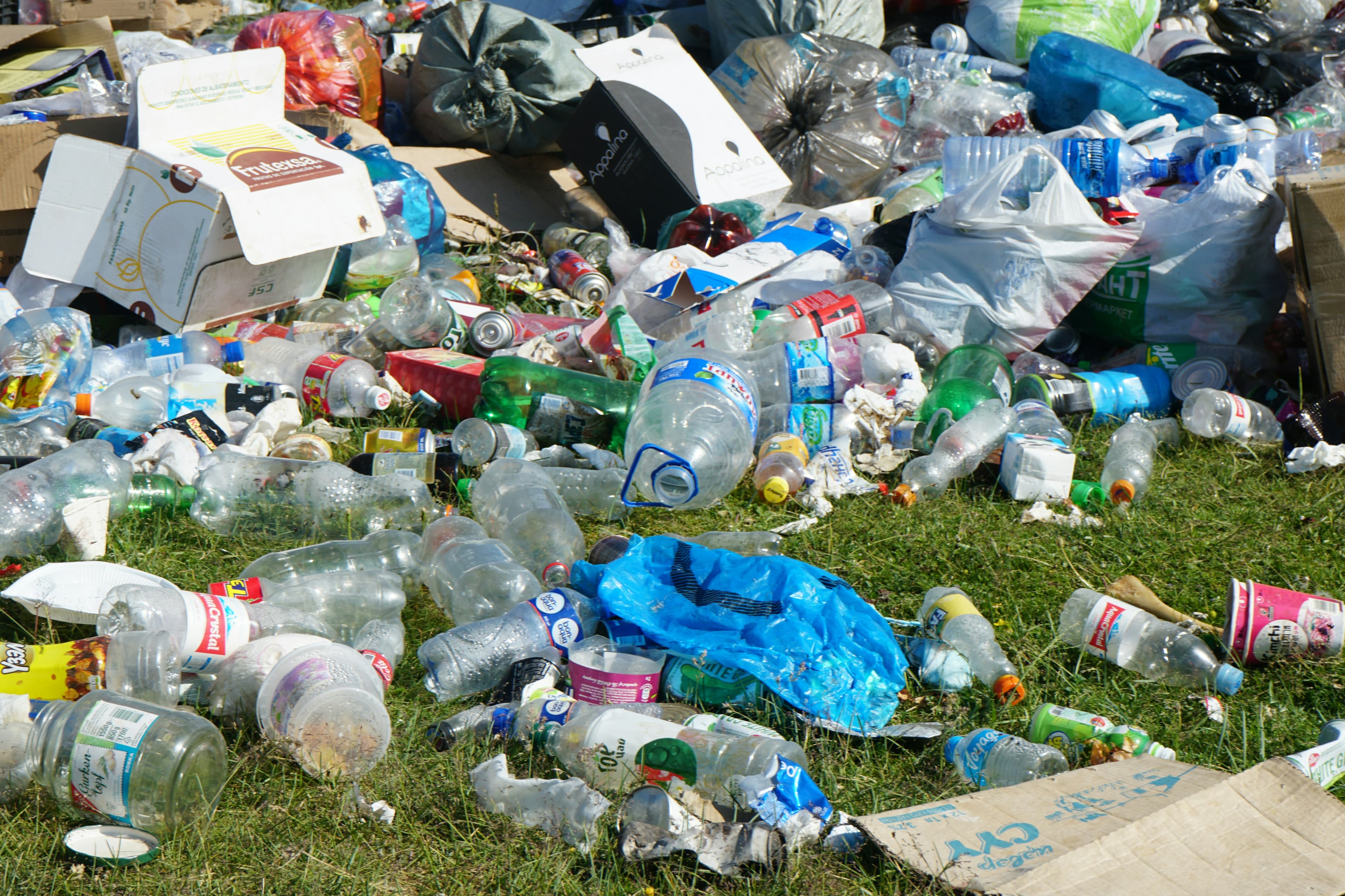 Satu langkahmu memilah sampah
seribu manfaat untuk bumi