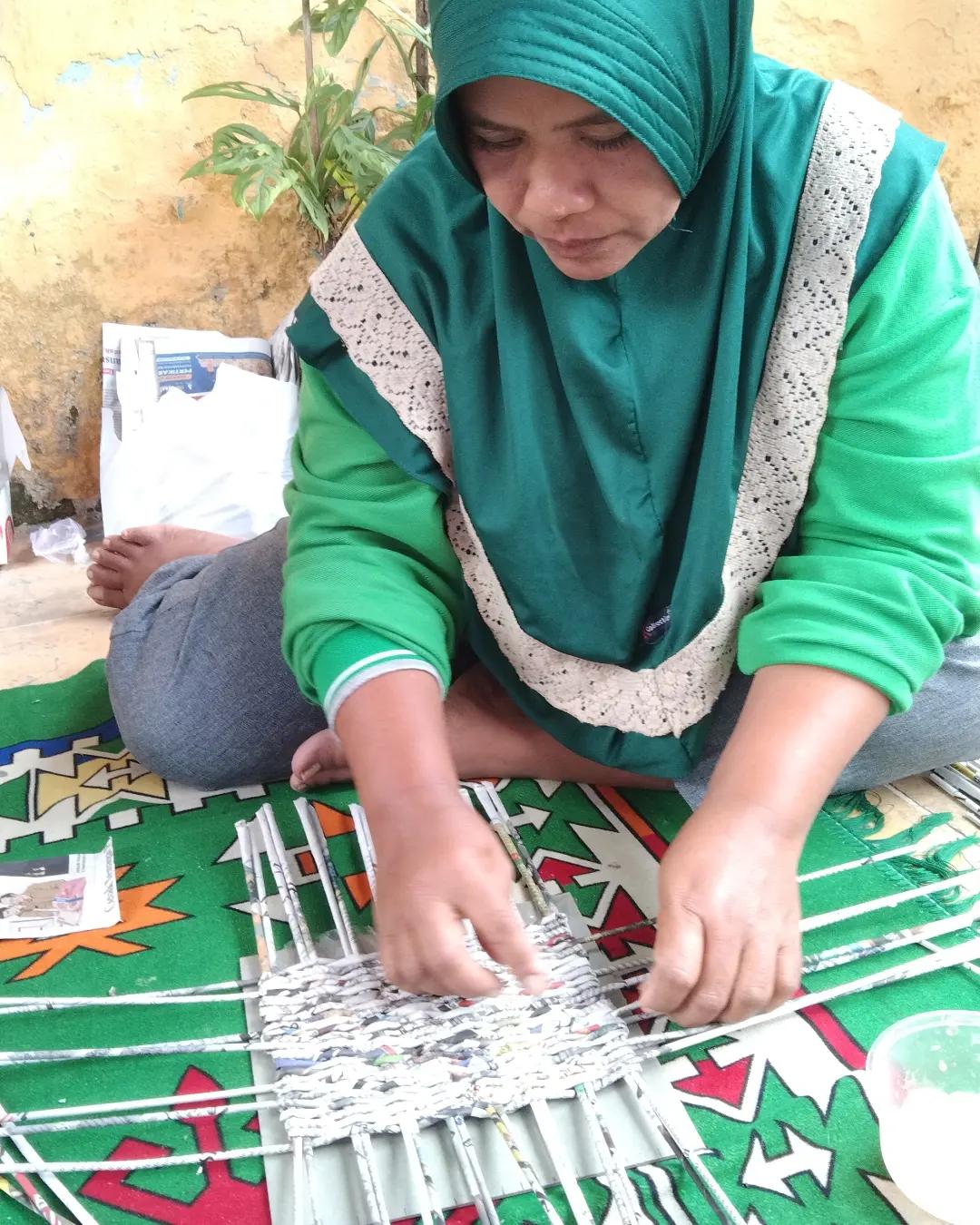 Proses Menganyam
